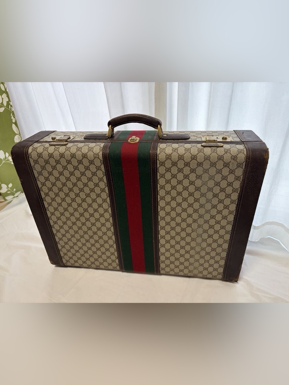 Authentic Gucci Vintage Monogram GG Web Hardcase Trunk